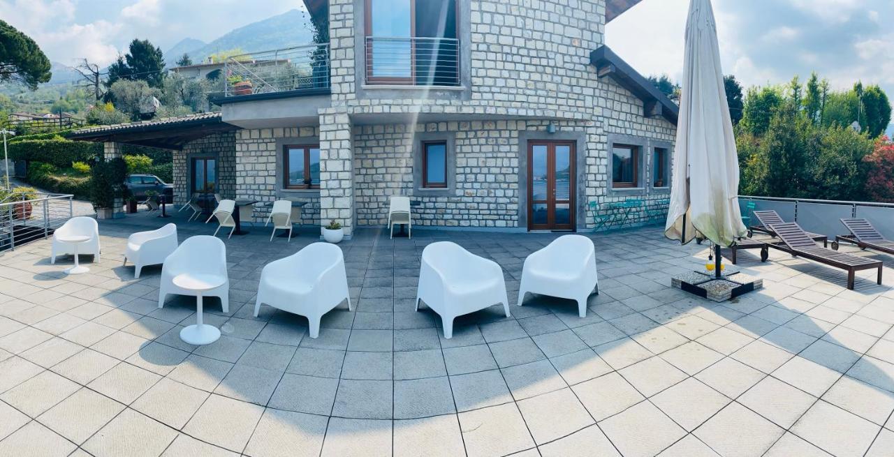 Vela Di Soleville Camere Con E Senza Vista Lago Con Ristorante & Pizzeria Sale Marasino Dış mekan fotoğraf