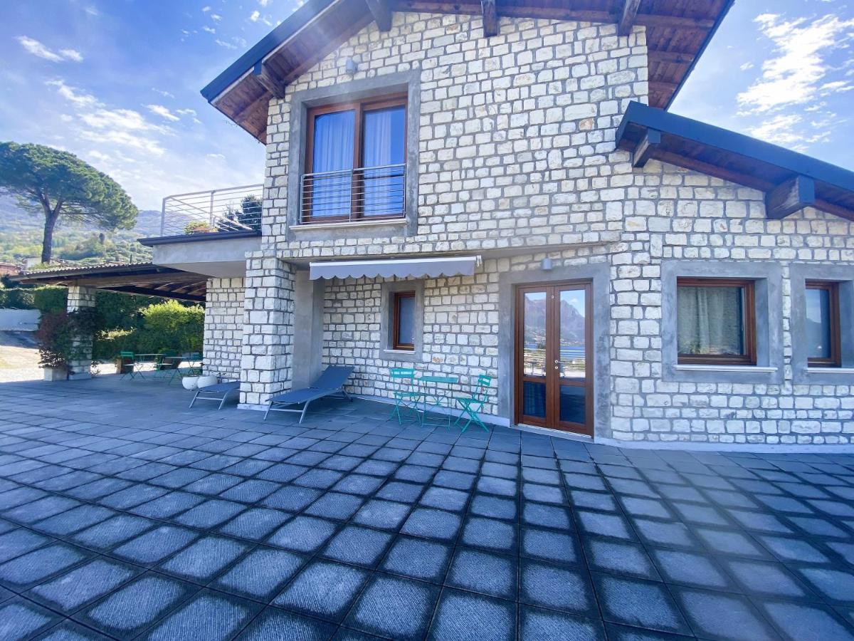Vela Di Soleville Camere Con E Senza Vista Lago Con Ristorante & Pizzeria Sale Marasino Dış mekan fotoğraf