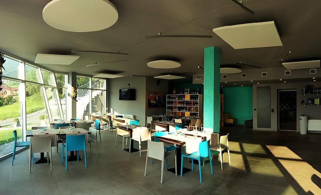Vela Di Soleville Camere Con E Senza Vista Lago Con Ristorante & Pizzeria Sale Marasino Dış mekan fotoğraf